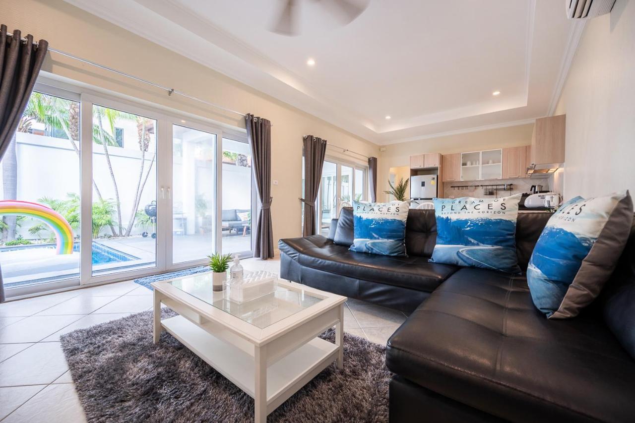 Majestic Residence Pool Villas 2 Bedrooms Private Beach Pattaya Exteriör bild