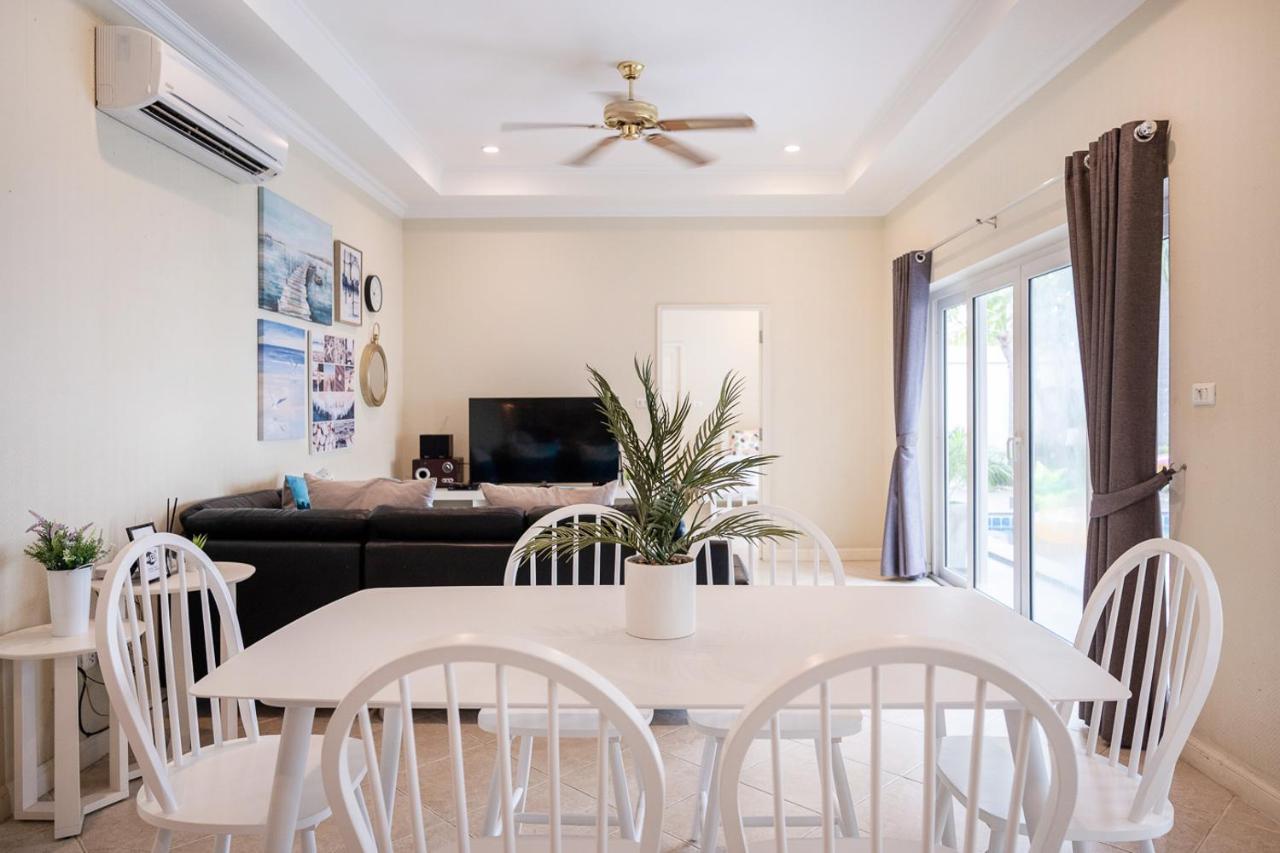 Majestic Residence Pool Villas 2 Bedrooms Private Beach Pattaya Exteriör bild