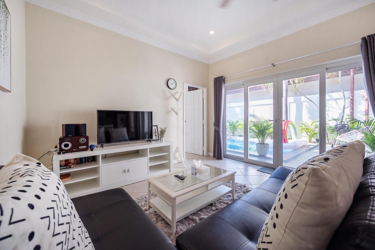 Majestic Residence Pool Villas 2 Bedrooms Private Beach Pattaya Exteriör bild