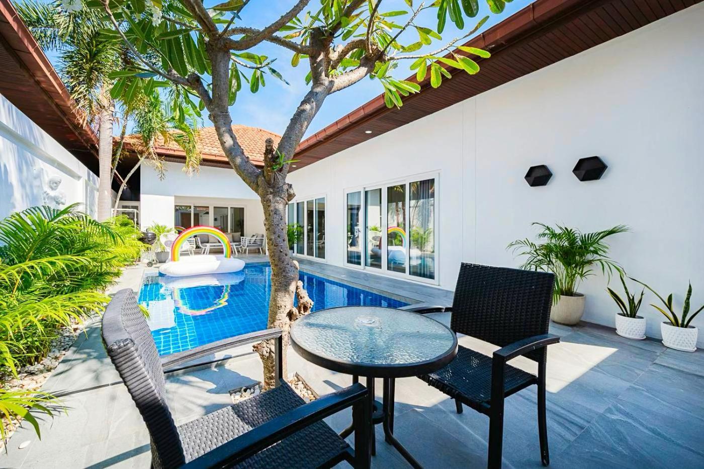 Majestic Residence Pool Villas 2 Bedrooms Private Beach Pattaya Exteriör bild
